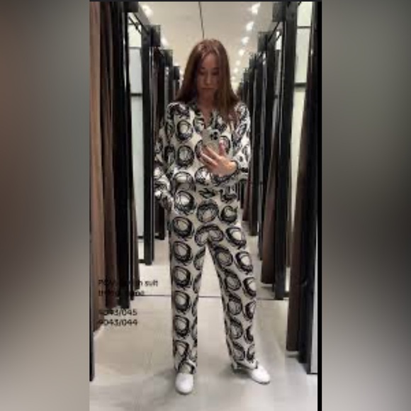 Zara Womens Set satin black and white blouse button down comfy elegant - Picture 15 of 16